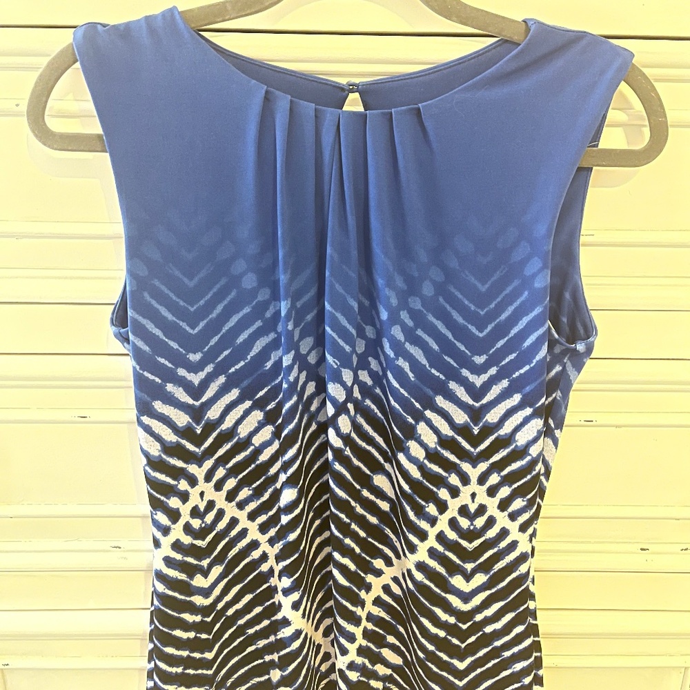 Calvin Klein Sleeveless Top - Size Small